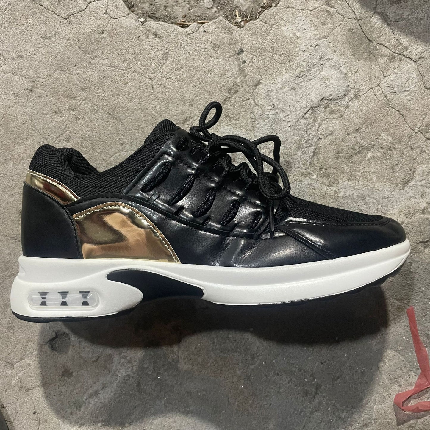 Chic Orthopedic Trainers with Unique Design