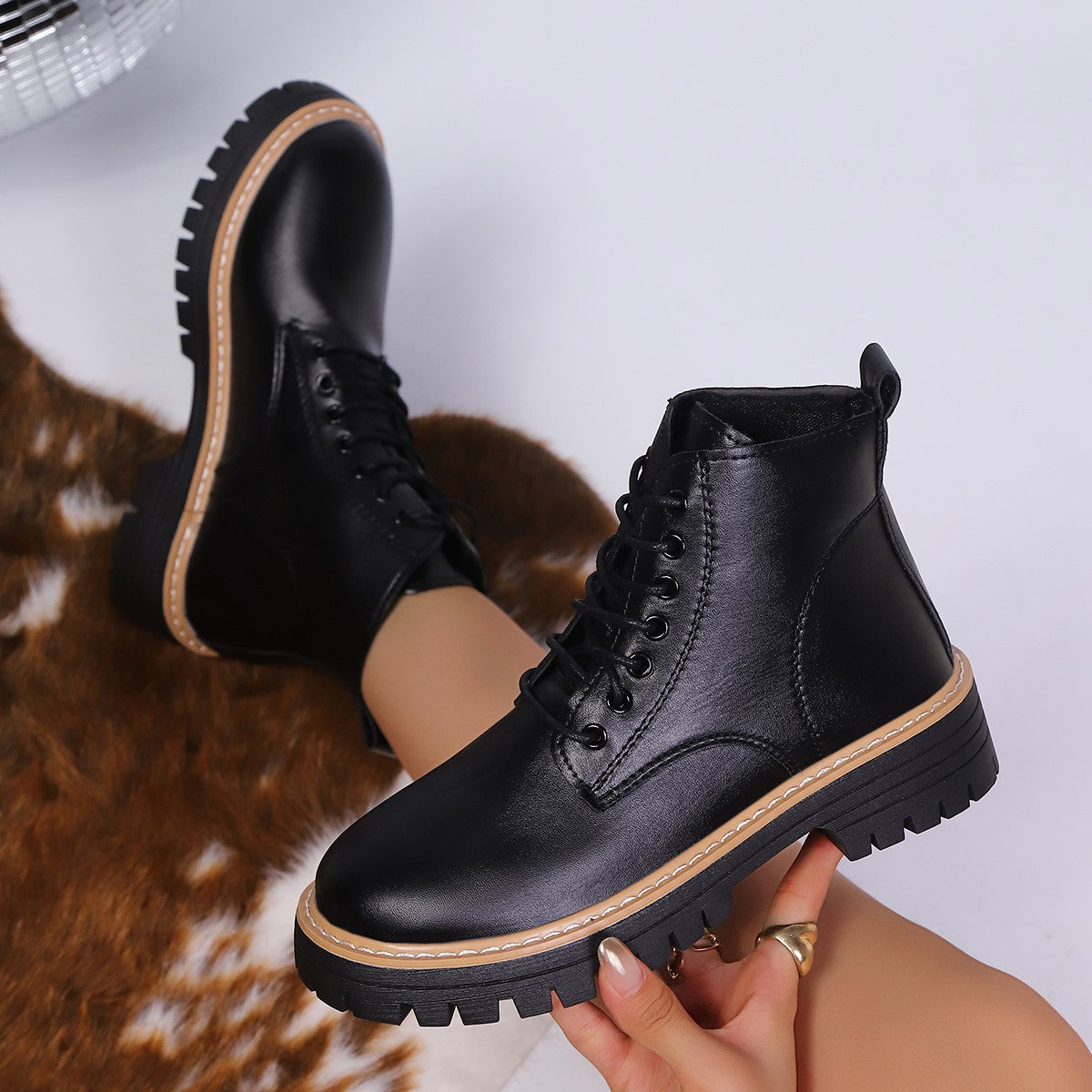 Graceful Orthopedic Boots for Modern Look