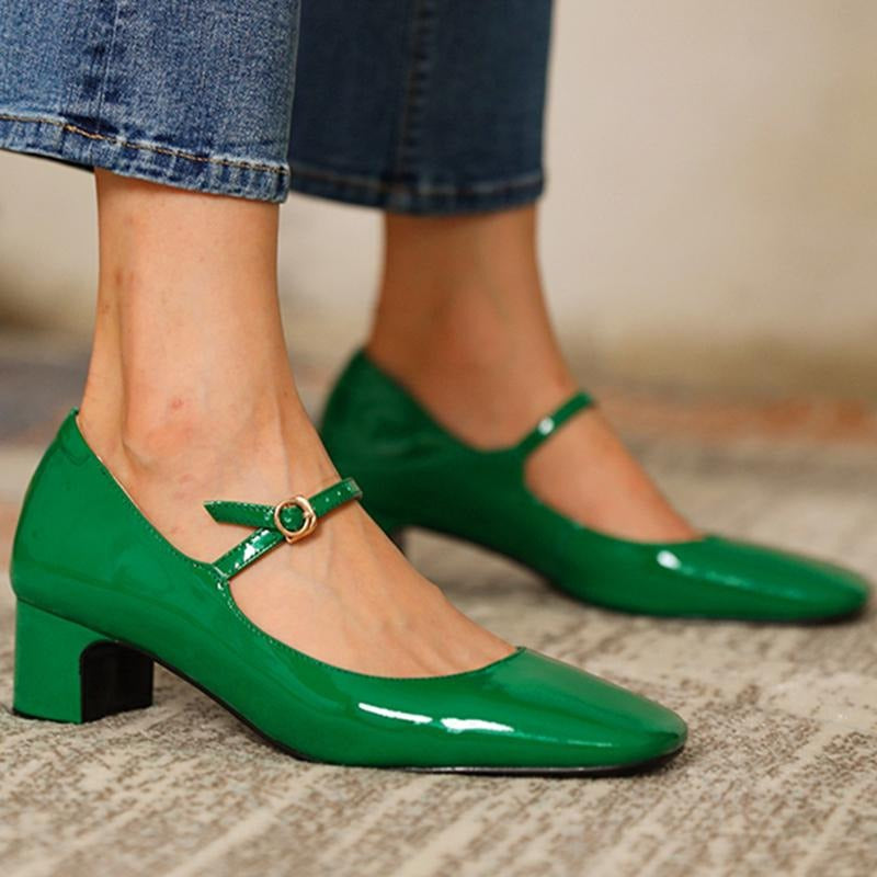 Graceful Orthopedic Shoes for Modern Look