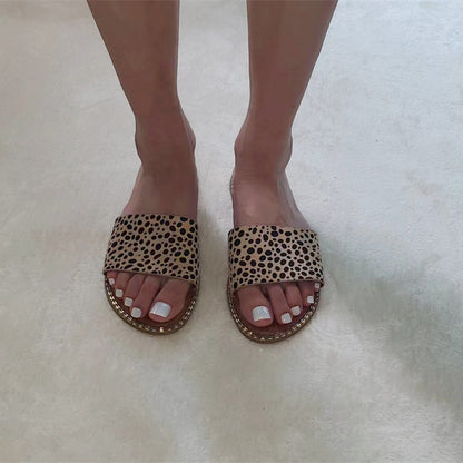 Chic Orthopedic Sandals with Unique Design