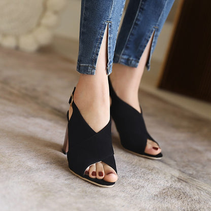 Graceful Orthopedic Sandals for Modern Look