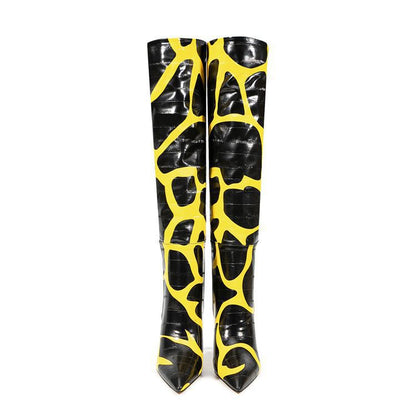 Graceful Orthopedic Boots for Modern Look