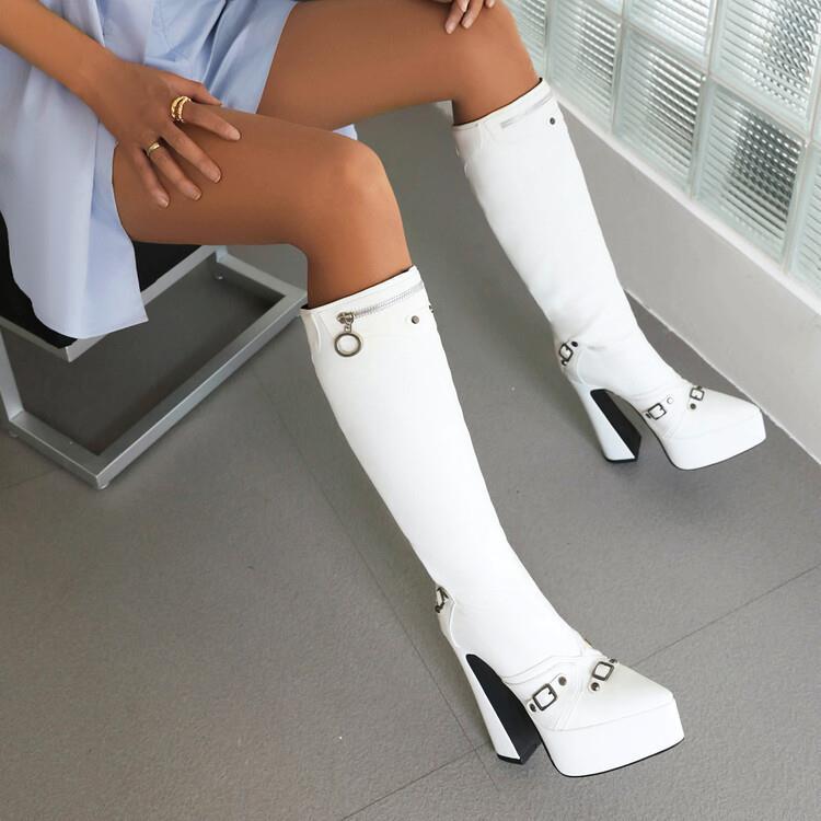 Graceful Orthopedic Boots for Modern Look