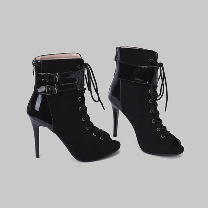 Chic Orthopedic Sandals with Unique Design