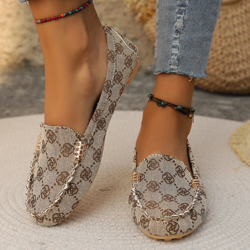 Chic Orthopedic Shoes with Unique Design