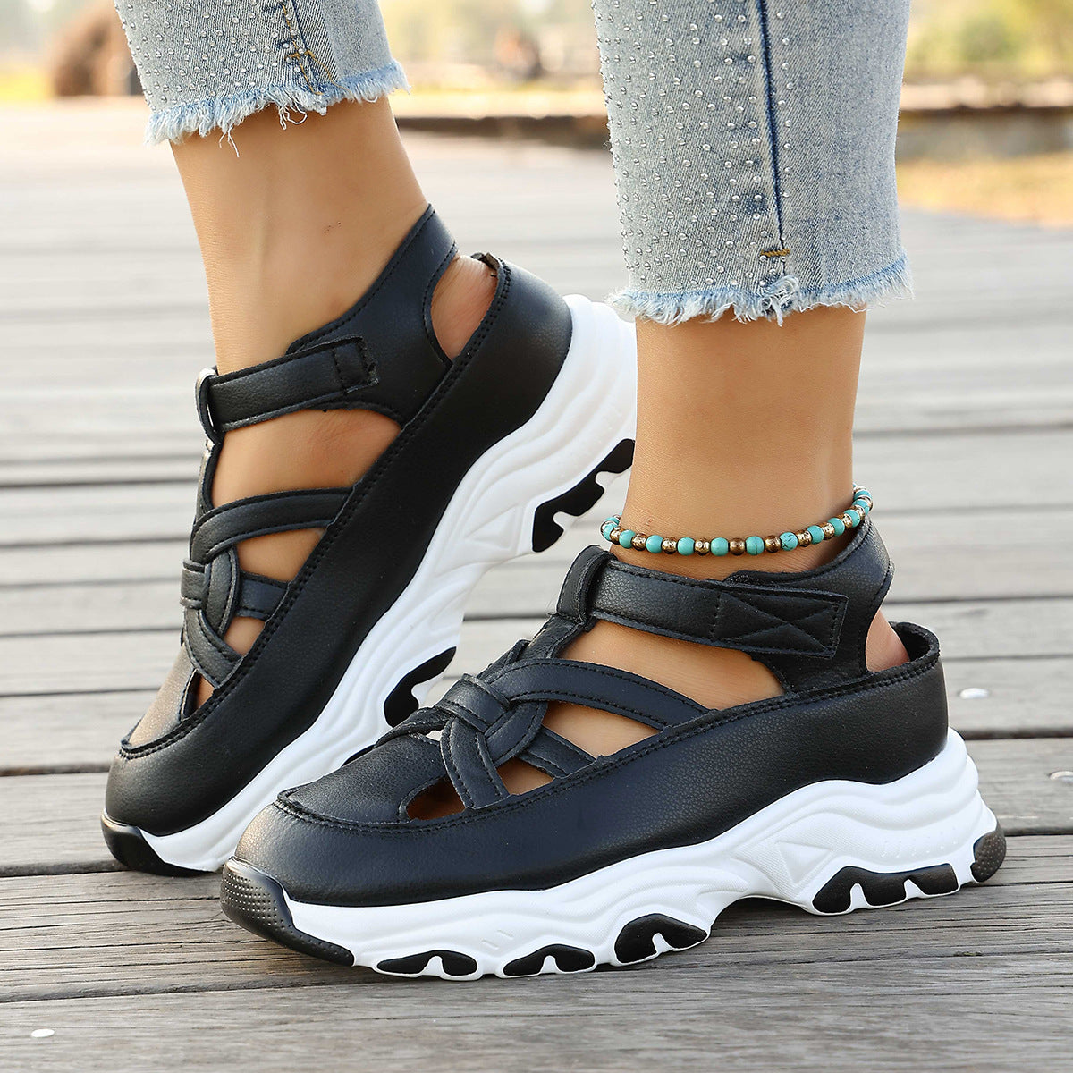 Graceful Orthopedic Shoes for Modern Look