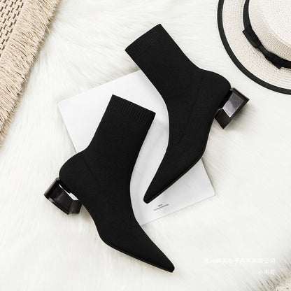Graceful Orthopedic Shoes for Modern Look