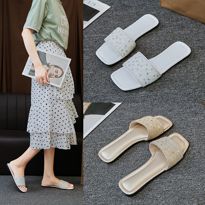Graceful Orthopedic Sandals for Modern Look
