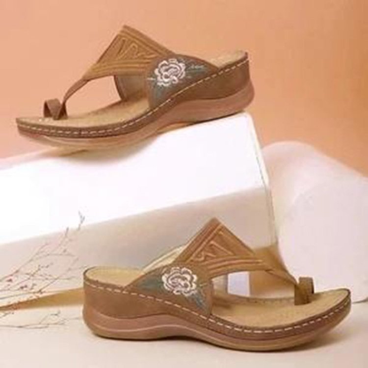 Vintage Inspired Orthopedic Shoes