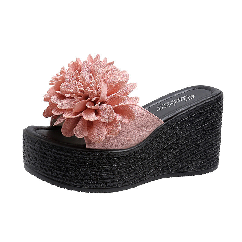 Chic Orthopedic Sandals with Unique Design