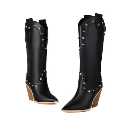 Graceful Orthopedic Boots for Modern Look
