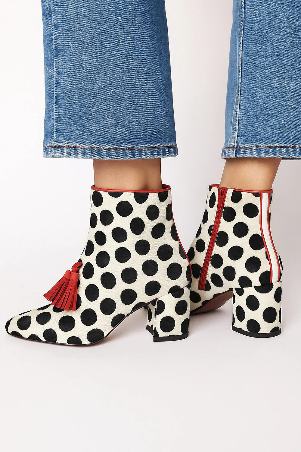 Chic Orthopedic Boots with Unique Design