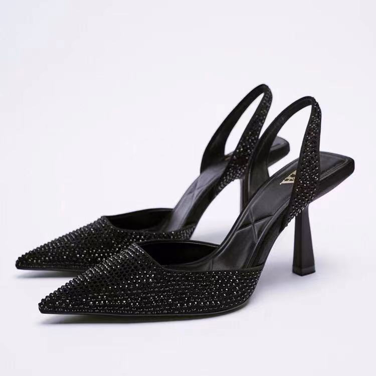 Chic Orthopedic Sandals with Unique Design