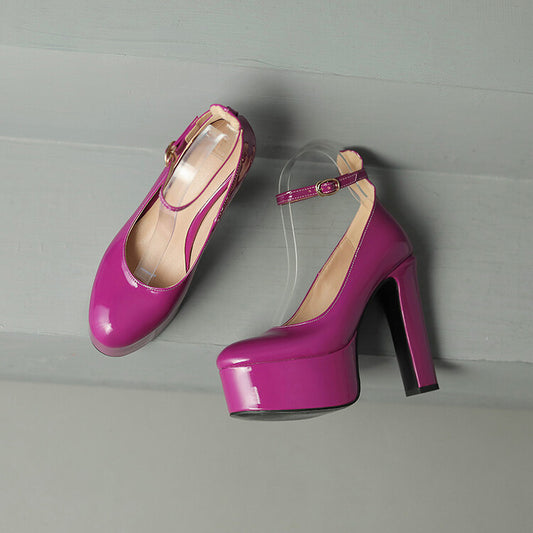 Chic Orthopedic Shoes with Unique Design