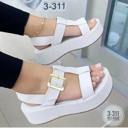 Chic Orthopedic Sandals with Unique Design