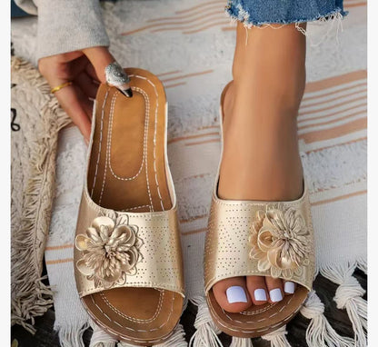 Graceful Orthopedic Sandals for Modern Look