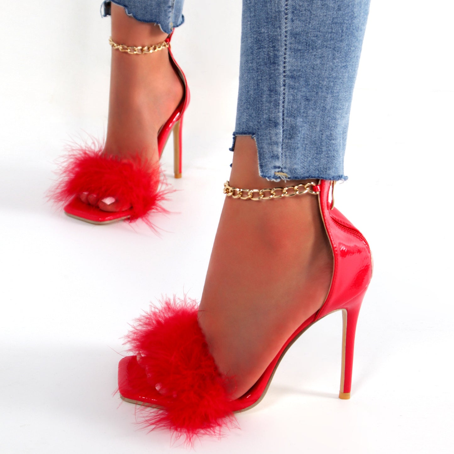 Chic Orthopedic Sandals with Unique Design