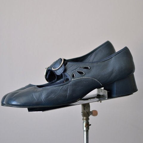 Beautifully Crafted Orthopedic Shoes