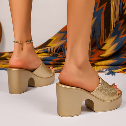 Graceful Orthopedic Sandals for Modern Look