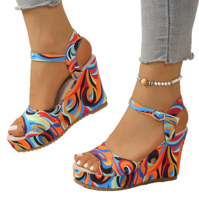 Chic Orthopedic Sandals with Unique Design