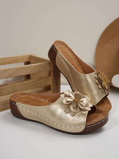 Chic Orthopedic Sandals with Unique Design