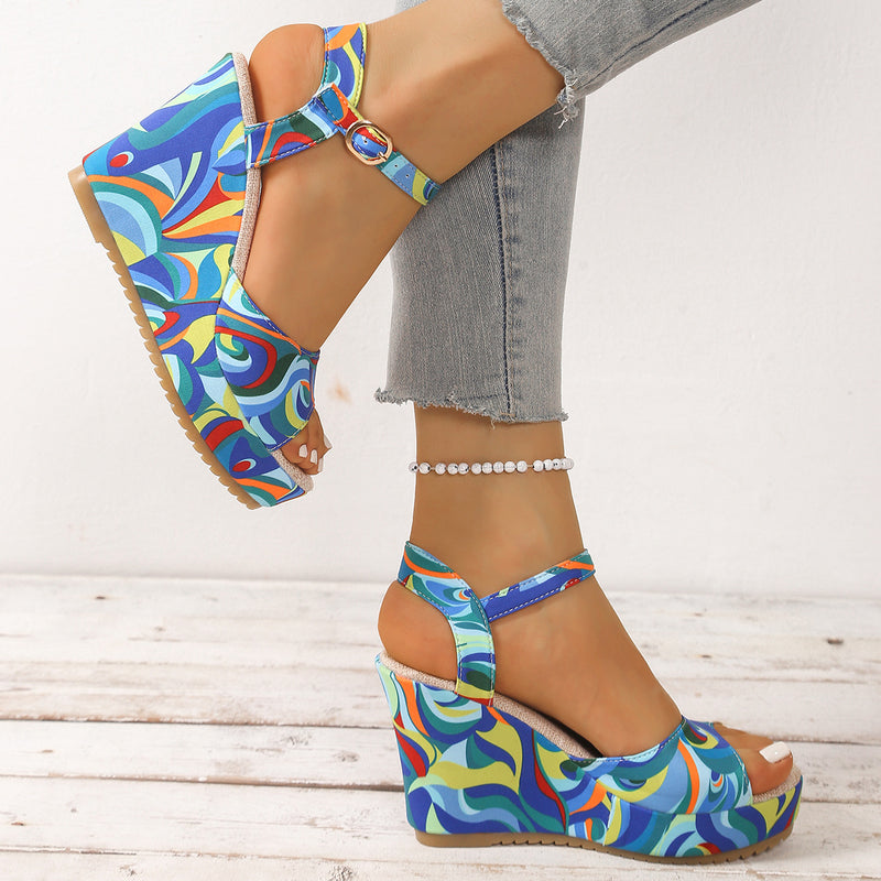 Chic Orthopedic Sandals with Unique Design