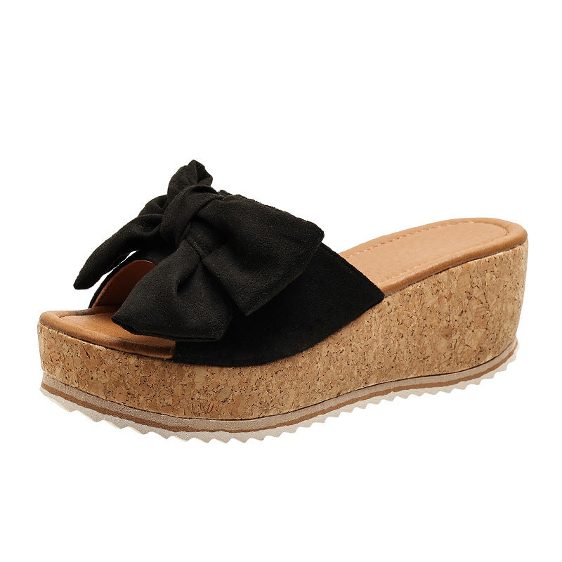 Graceful Orthopedic Sandals for Modern Look