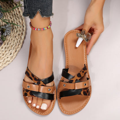 Graceful Orthopedic Sandals for Modern Look