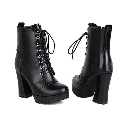 Graceful Orthopedic Boots for Modern Look