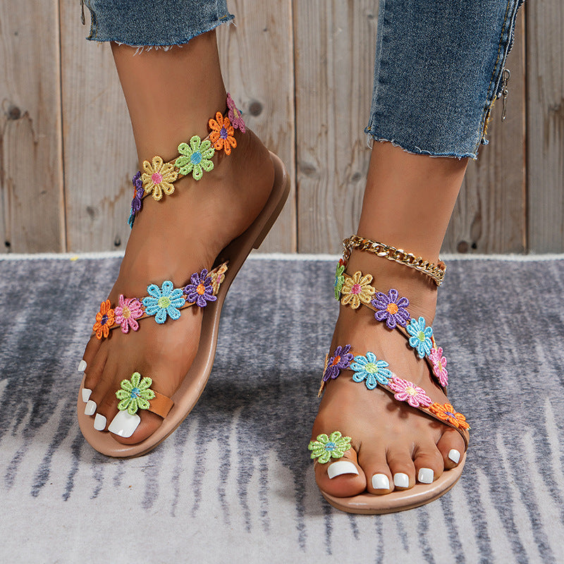 Chic Orthopedic Sandals with Unique Design