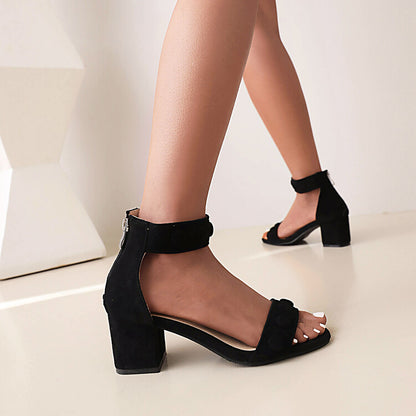Graceful Orthopedic Sandals for Modern Look