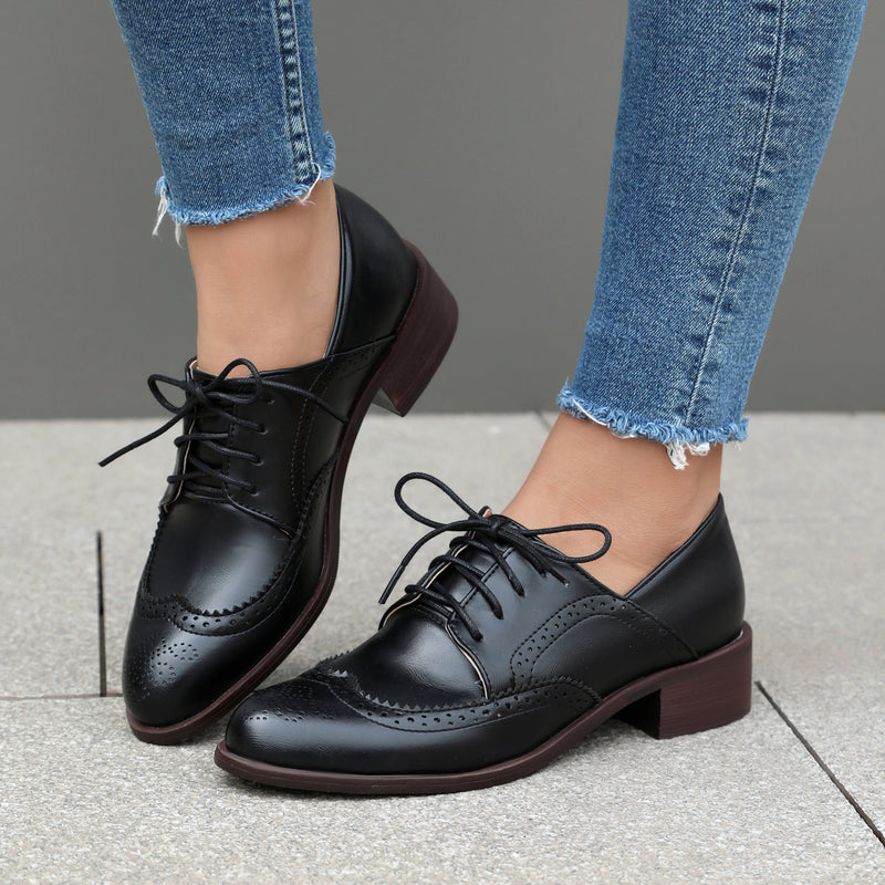 Graceful Orthopedic Shoes for Modern Look