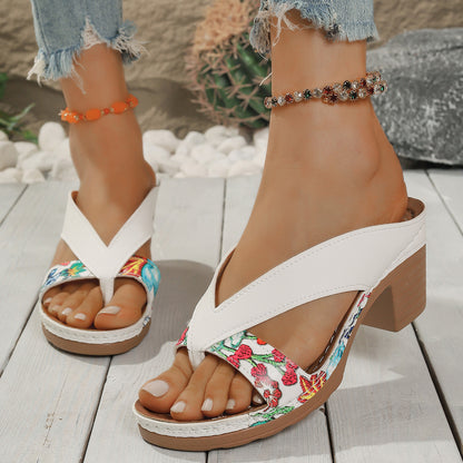 Chic Orthopedic Sandals with Unique Design