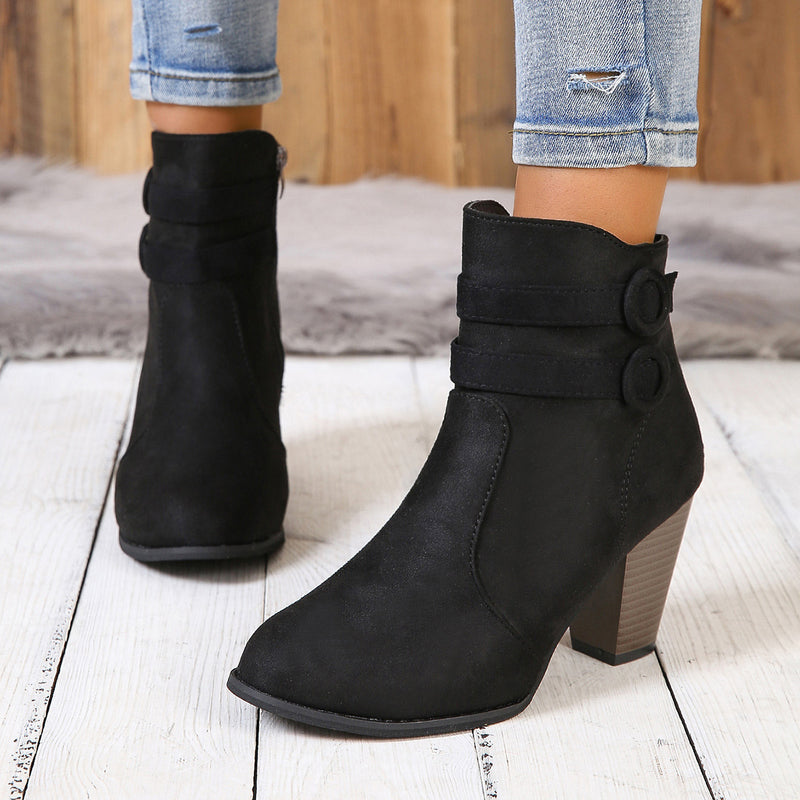Graceful Orthopedic Boots for Modern Look
