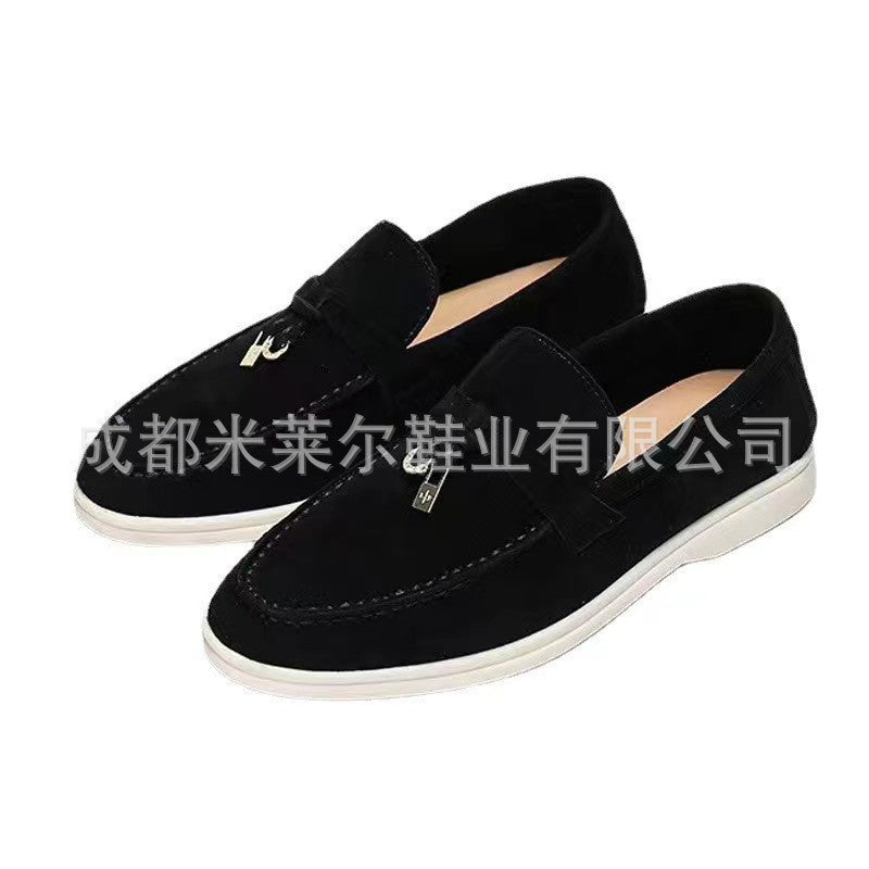 Chic Orthopedic Shoes with Unique Design