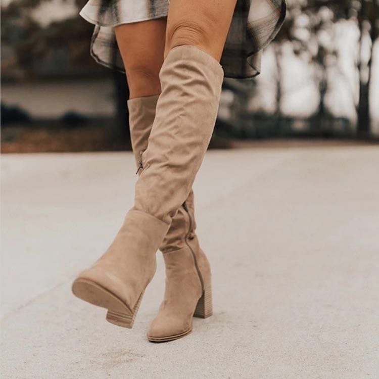 Graceful Orthopedic Boots for Modern Look