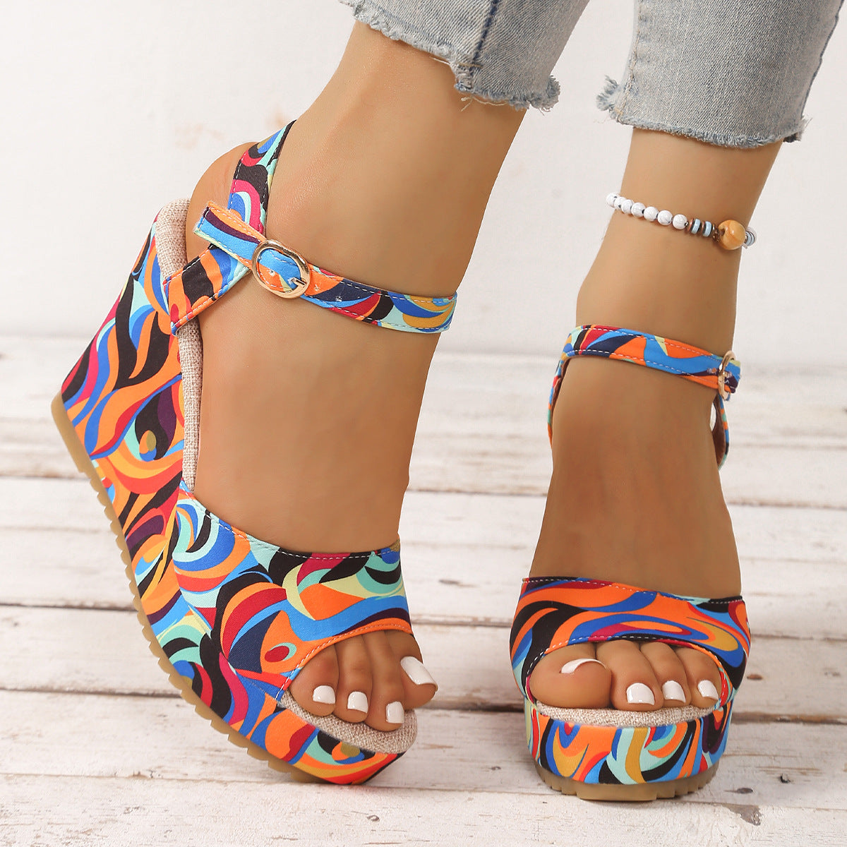 Chic Orthopedic Sandals with Unique Design