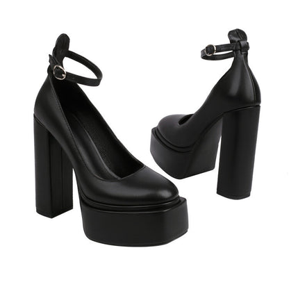 Graceful Orthopedic Shoes for Modern Look