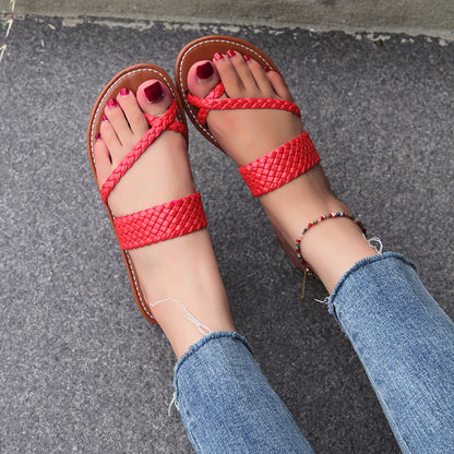 Graceful Orthopedic Sandals for Modern Look