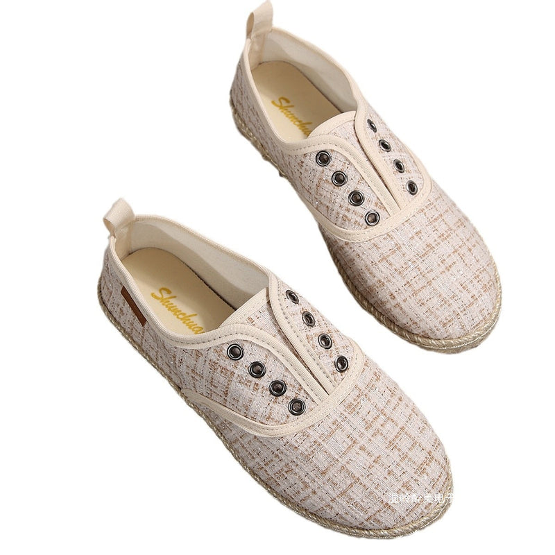 Chic Orthopedic Shoes with Unique Design