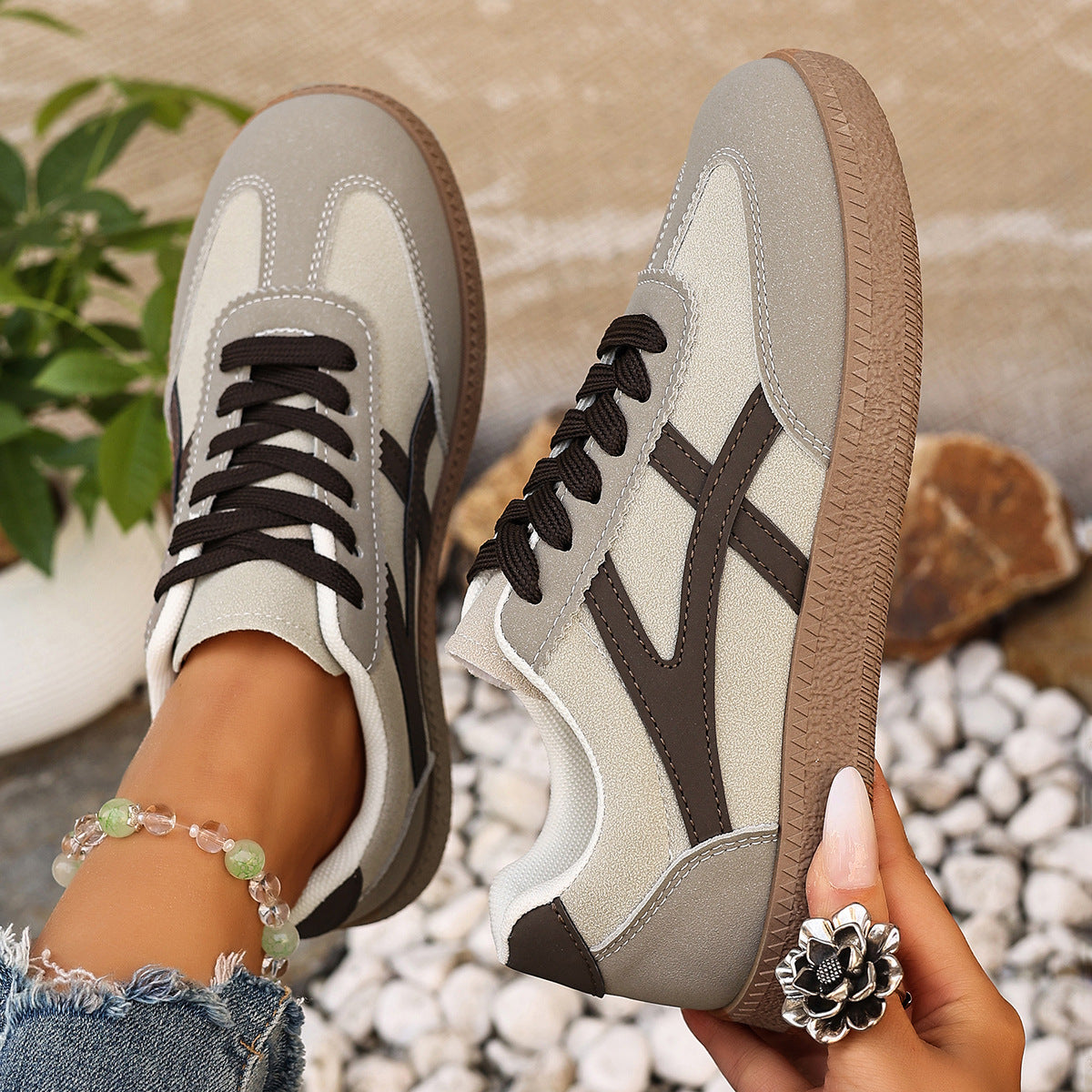 Graceful Orthopedic Trainers for Modern Look