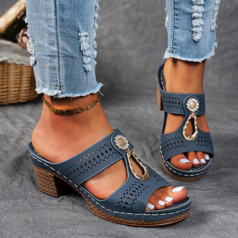 Chic Orthopedic Shoes with Unique Design