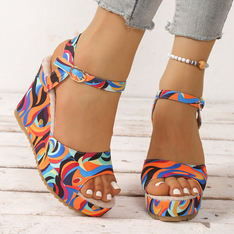 Chic Orthopedic Sandals with Unique Design