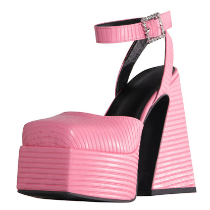 Graceful Orthopedic Shoes for Modern Look