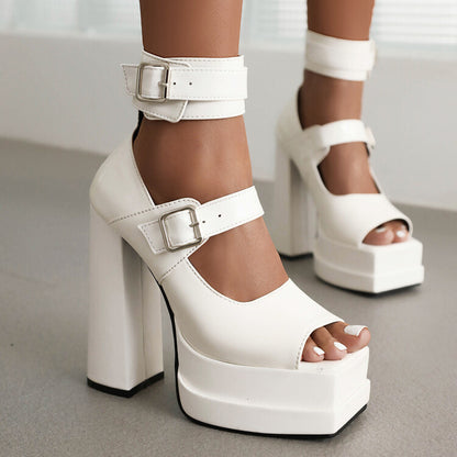 Graceful Orthopedic Boots for Modern Look