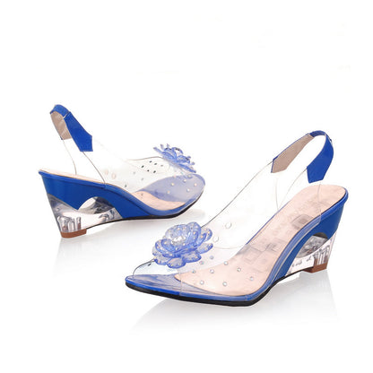 Graceful Orthopedic Sandals for Modern Look