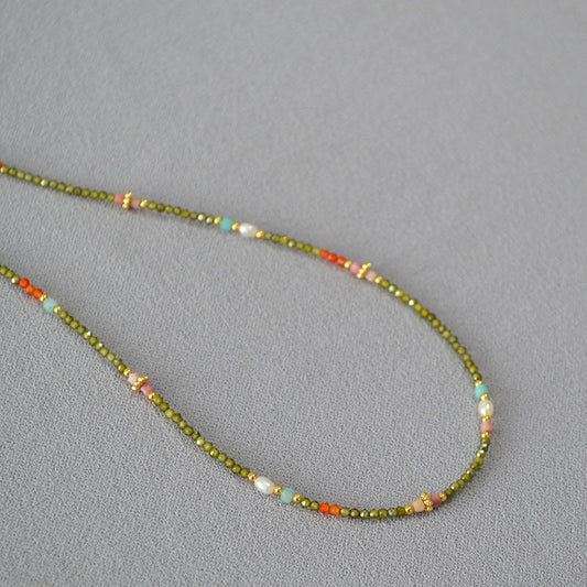 Beautiful Pearl Necklace with Unique Style