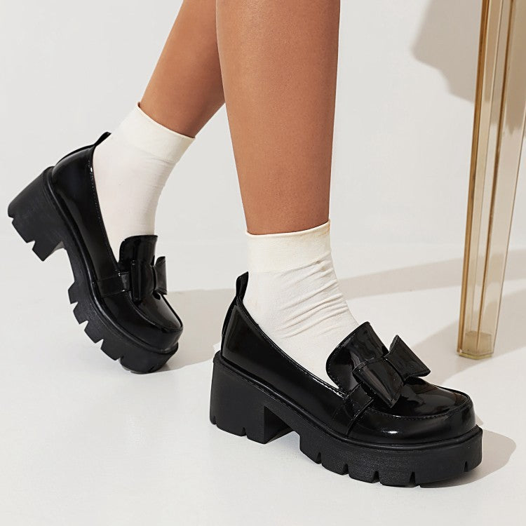 Graceful Orthopedic Shoes for Modern Look