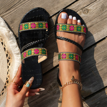 Chic Orthopedic Sandals with Unique Design