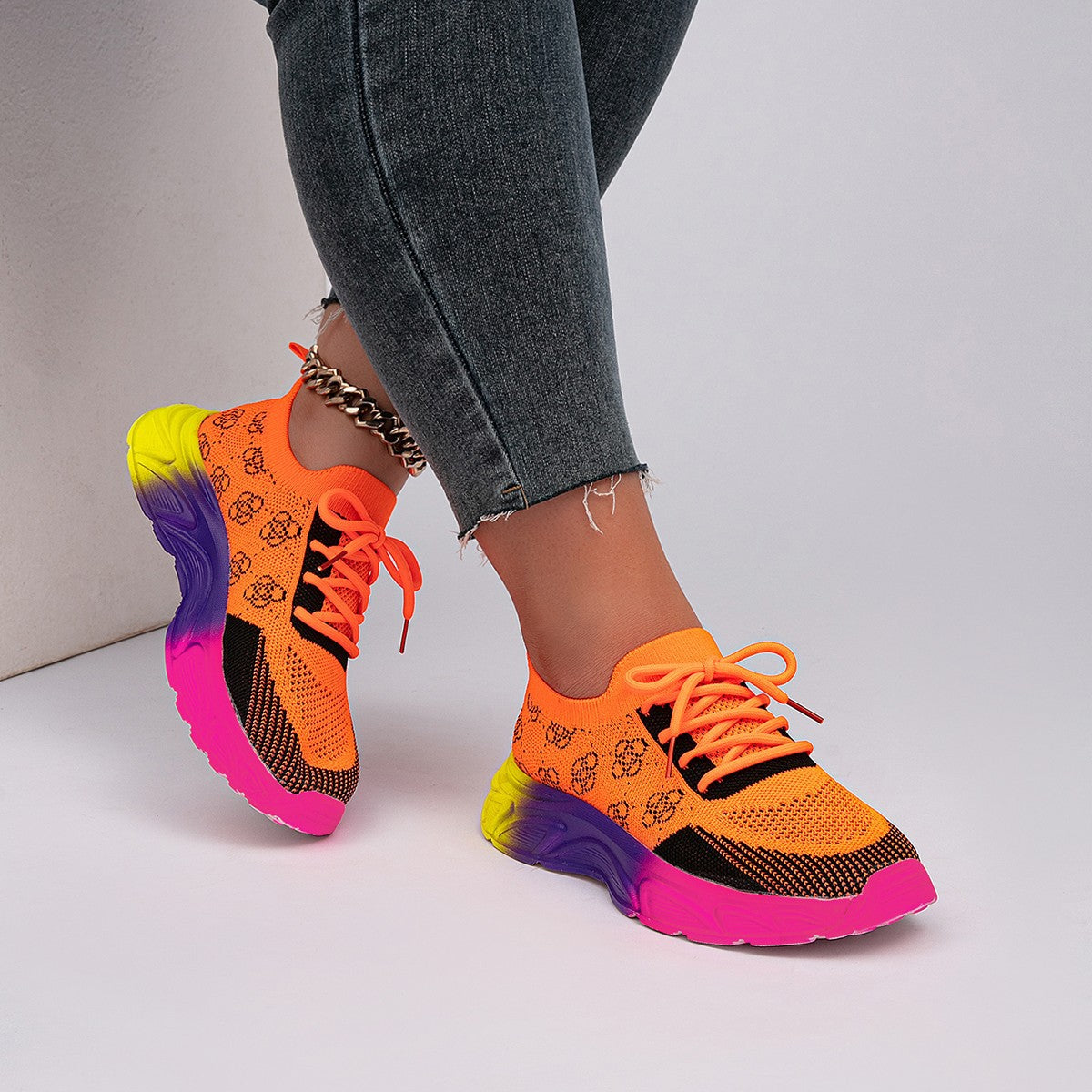 Graceful Orthopedic Shoes for Modern Look